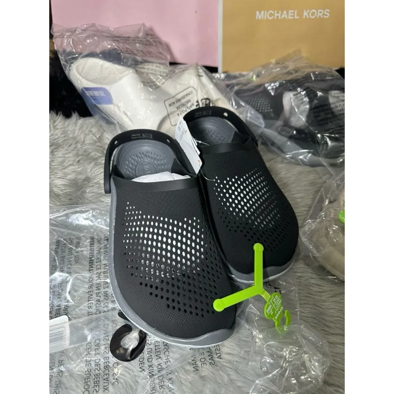 AUTHENTIC/ORIGINAL Crocs LiteRide™ 360 Clog in Black/Slate Grey