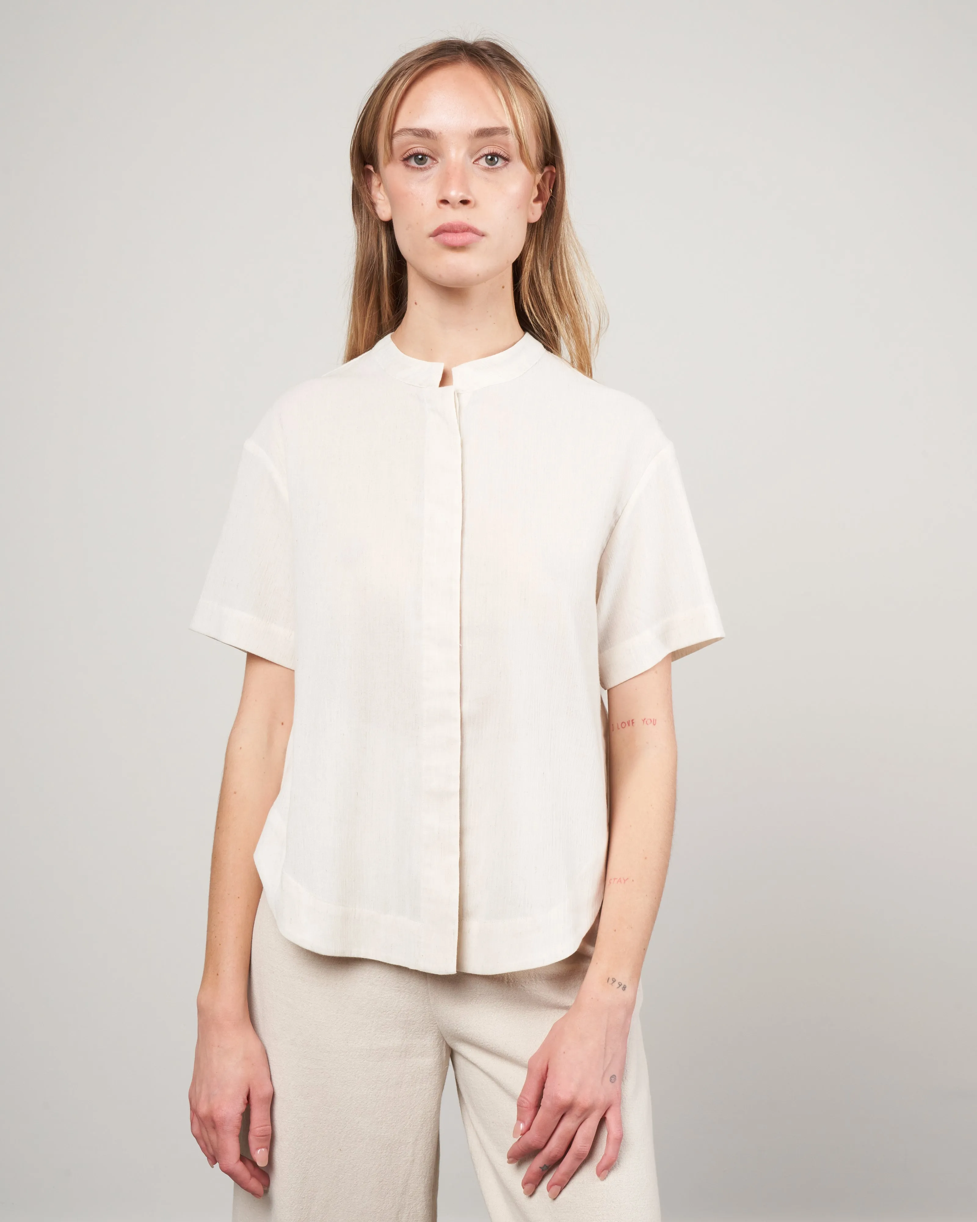 cap sleeve button down - cream crinkle