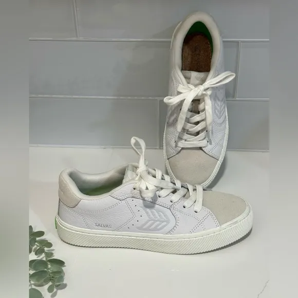 Cariuma Salvas White Premium Leather /ice Sneakers Women's Size 8 Man 6.5 Shoes