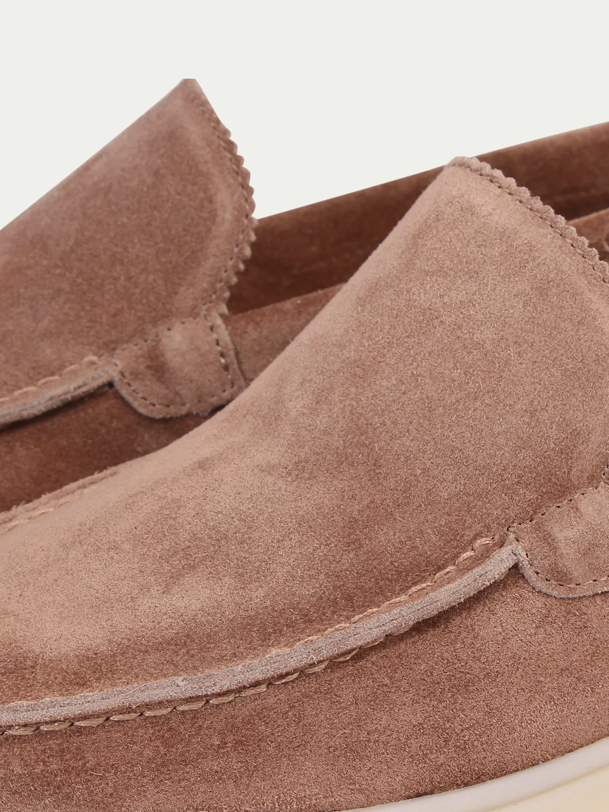 Classic Beige - Yacht Loafers