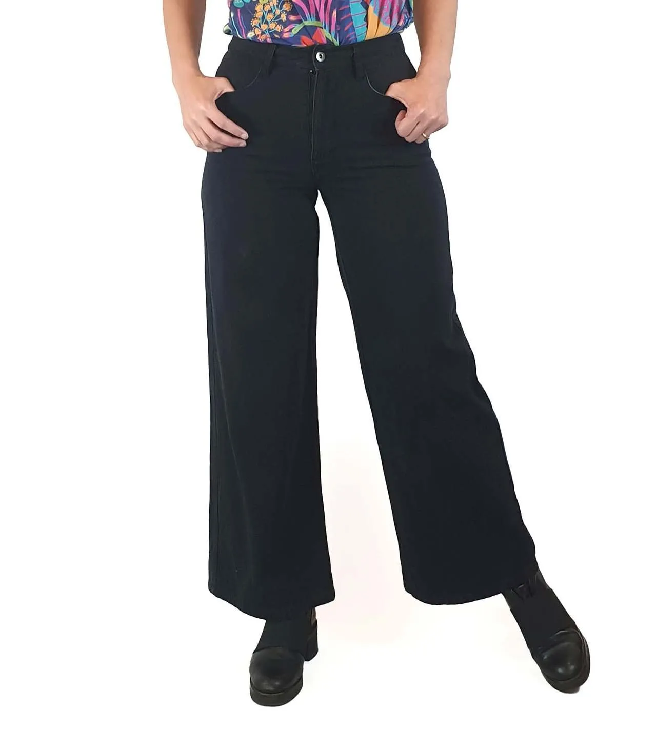 Dazie black wide leg jeans size 8