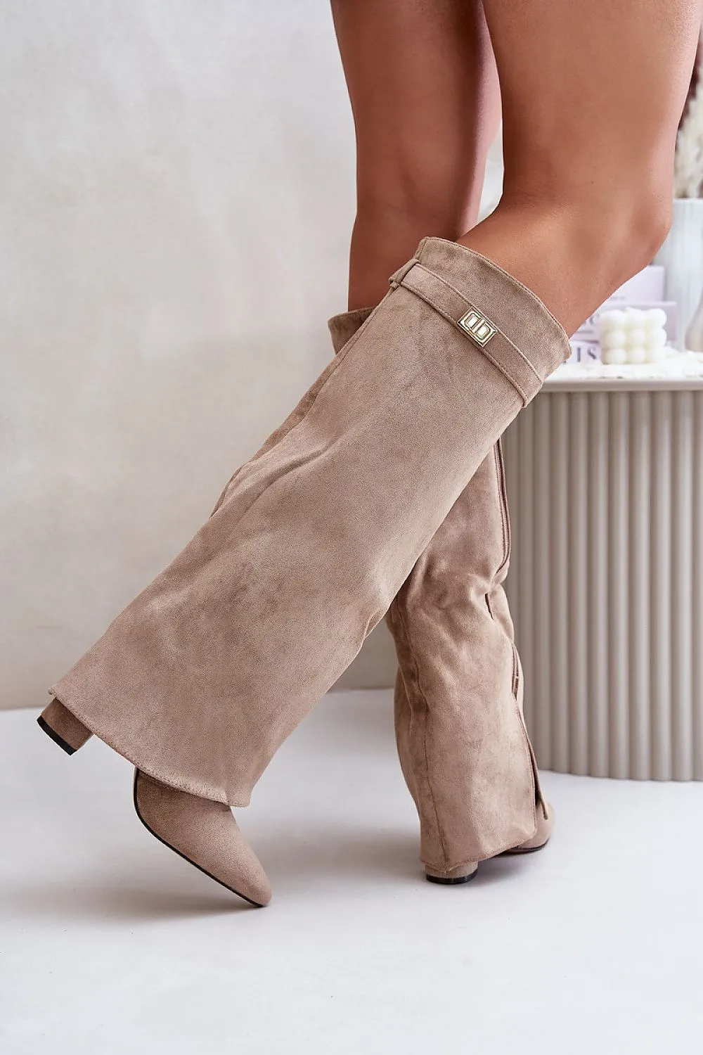 Heel boots