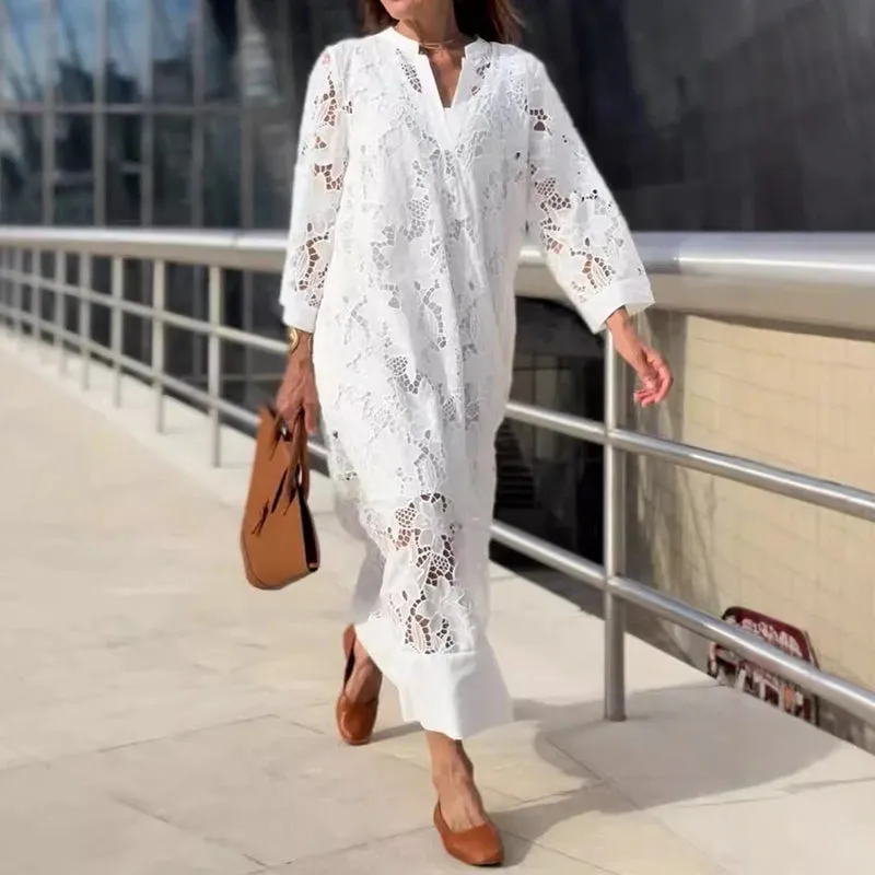 Isabella™ - Elegant Flowing Lace Dress