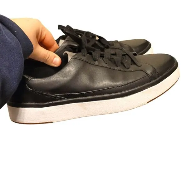 Kizik Men's Black Leather Vegas Lace Up Sneakers