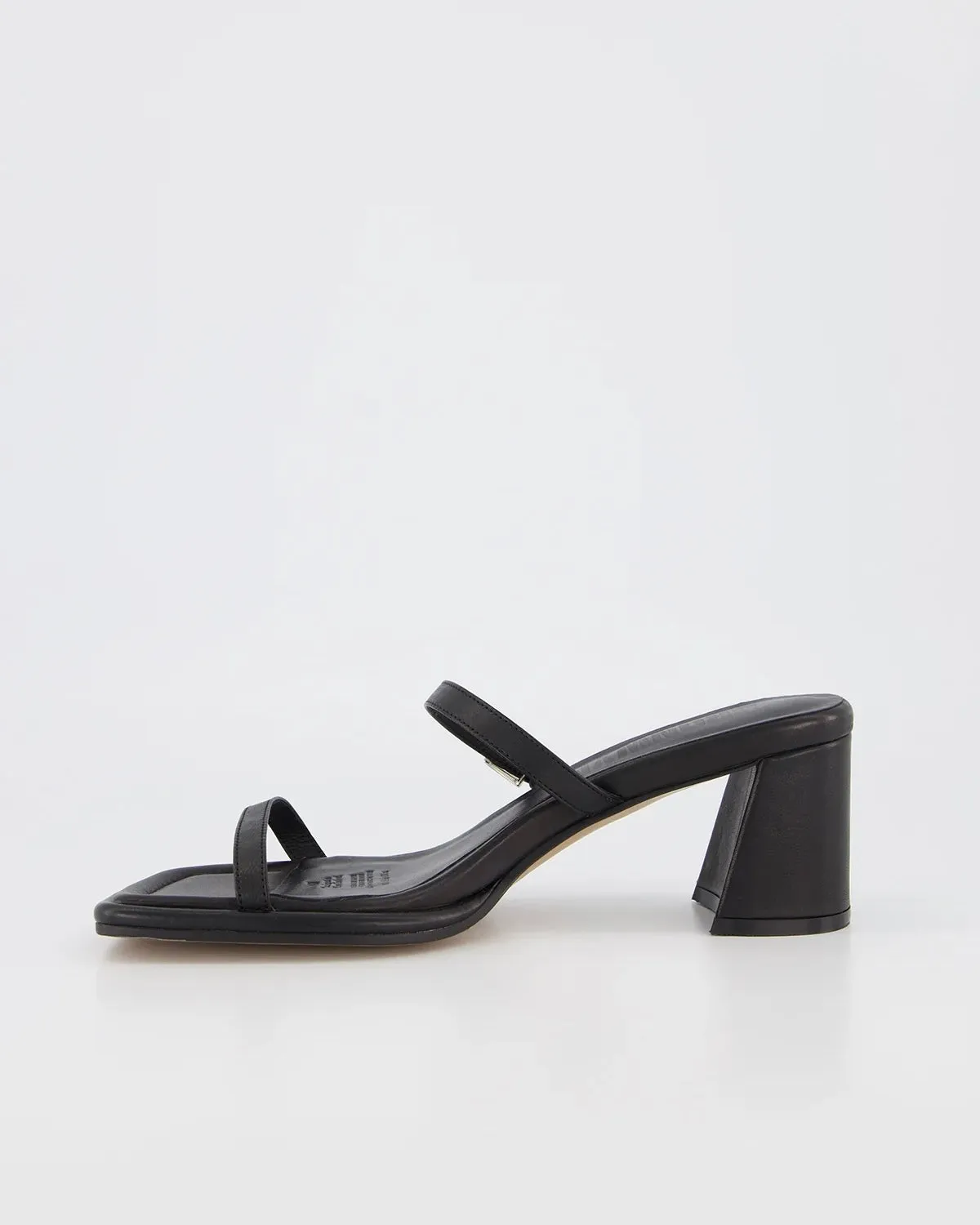 Lucia Sandals  | Black