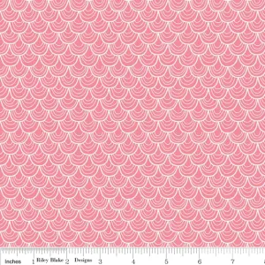 Merry Little Christmas Scallop in Pink by Riley Blake Designs
