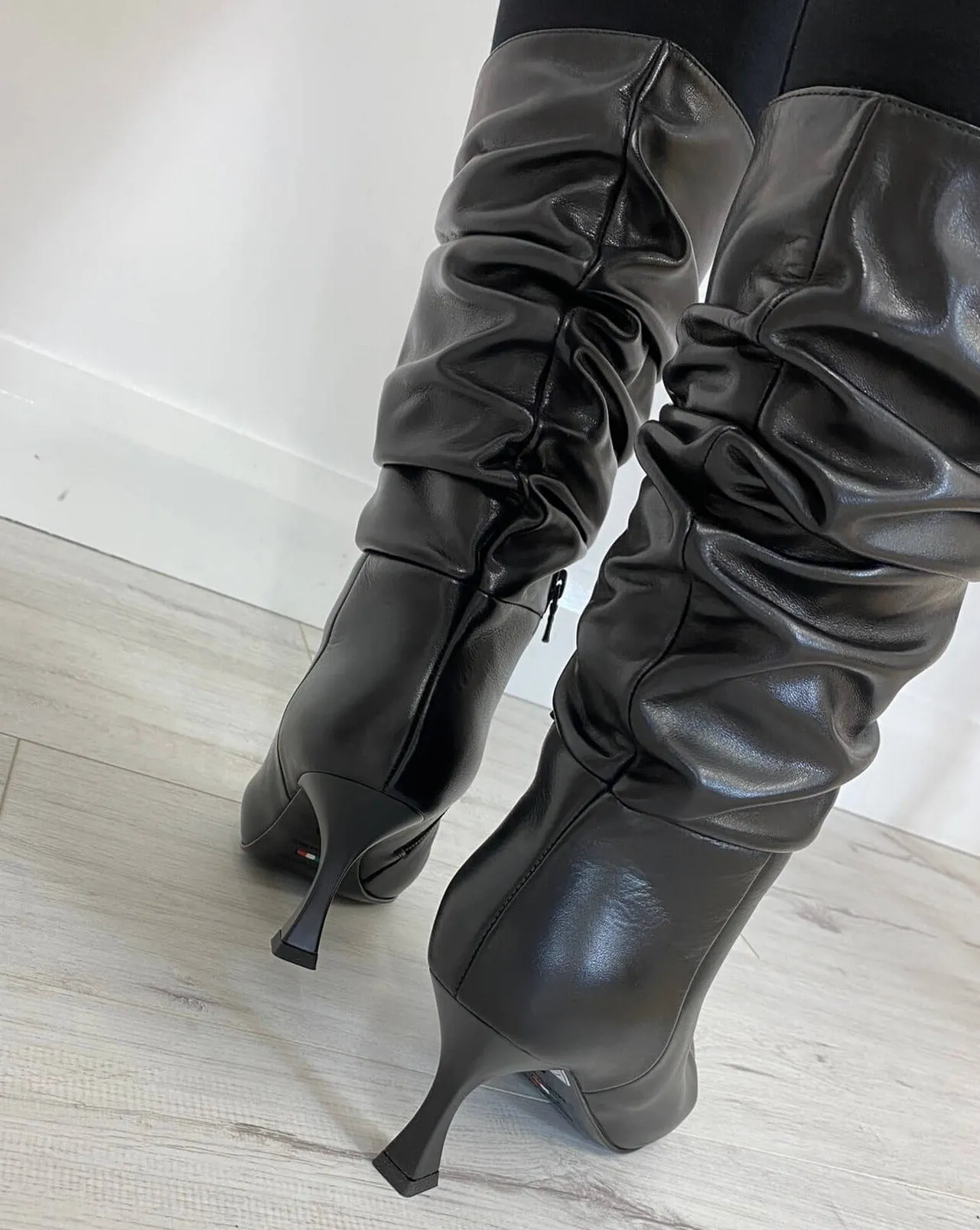 NeroGiardini Black Leather Slouch Boots