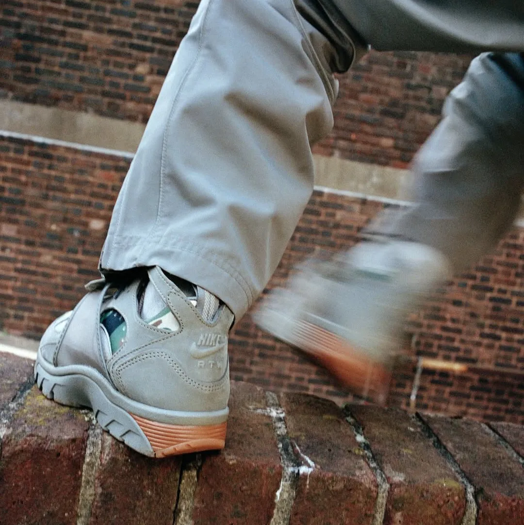 Nike Air Trainer Huarache Corteiz Gully Grey