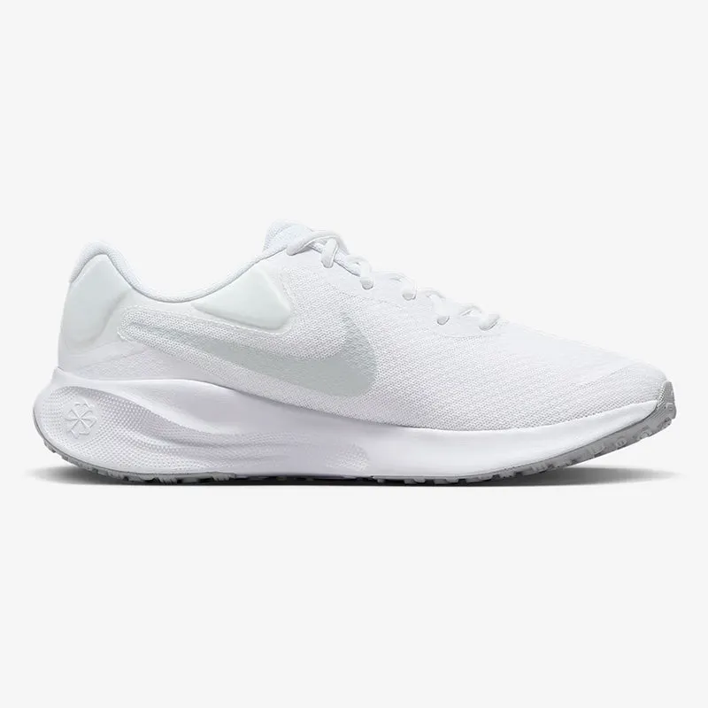 NIKE REVOLUTION 7