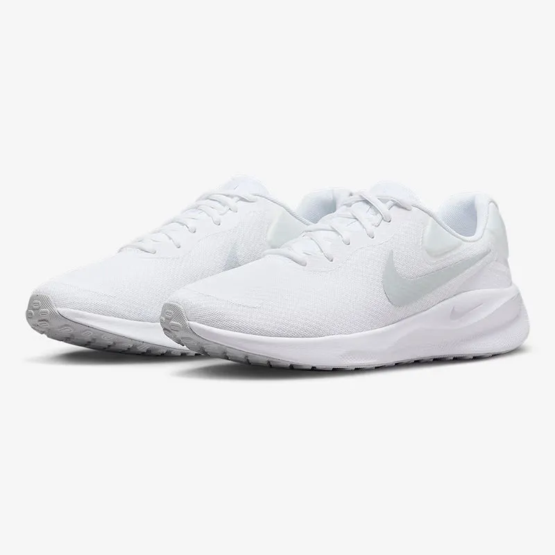 NIKE REVOLUTION 7