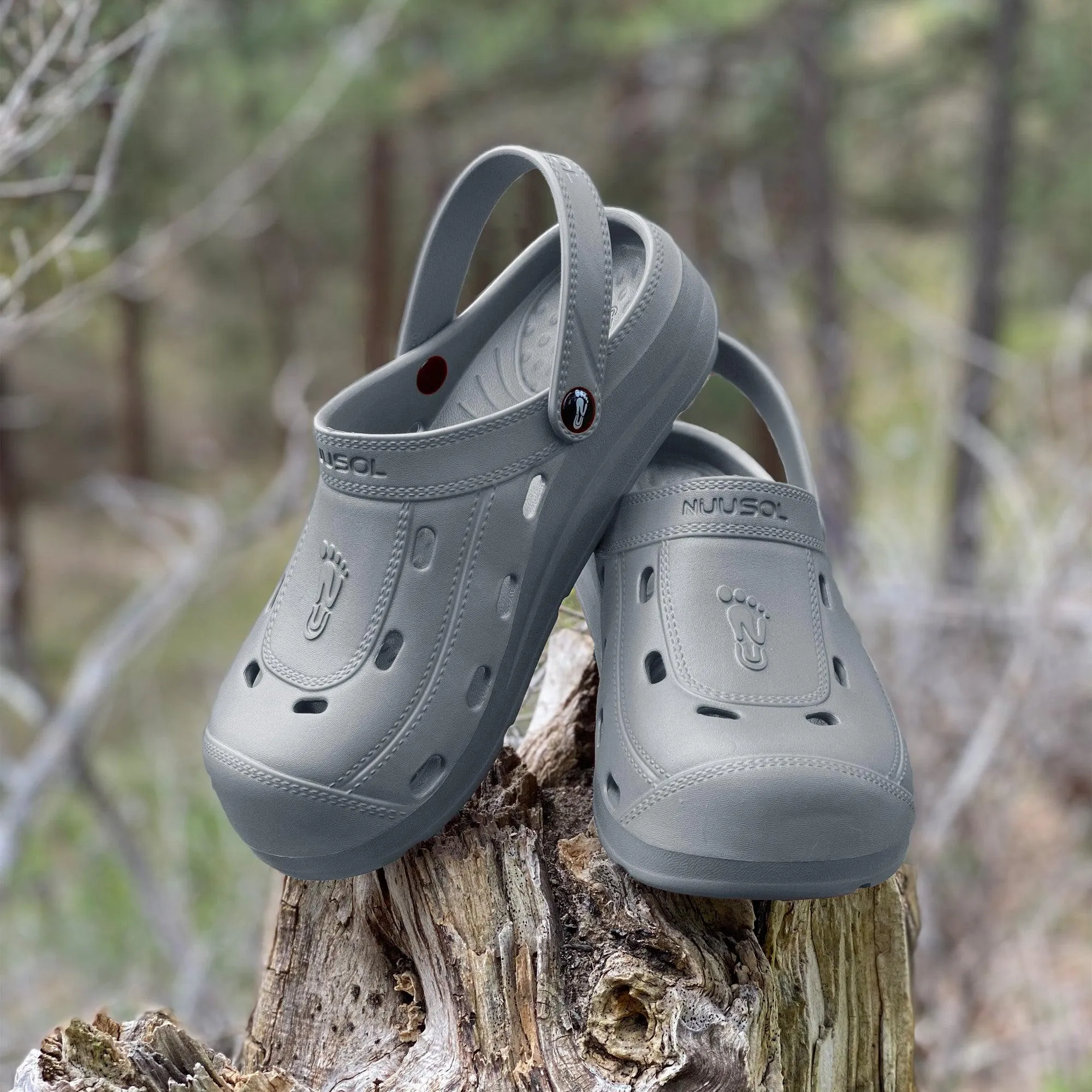 NuuSo McCall Clog