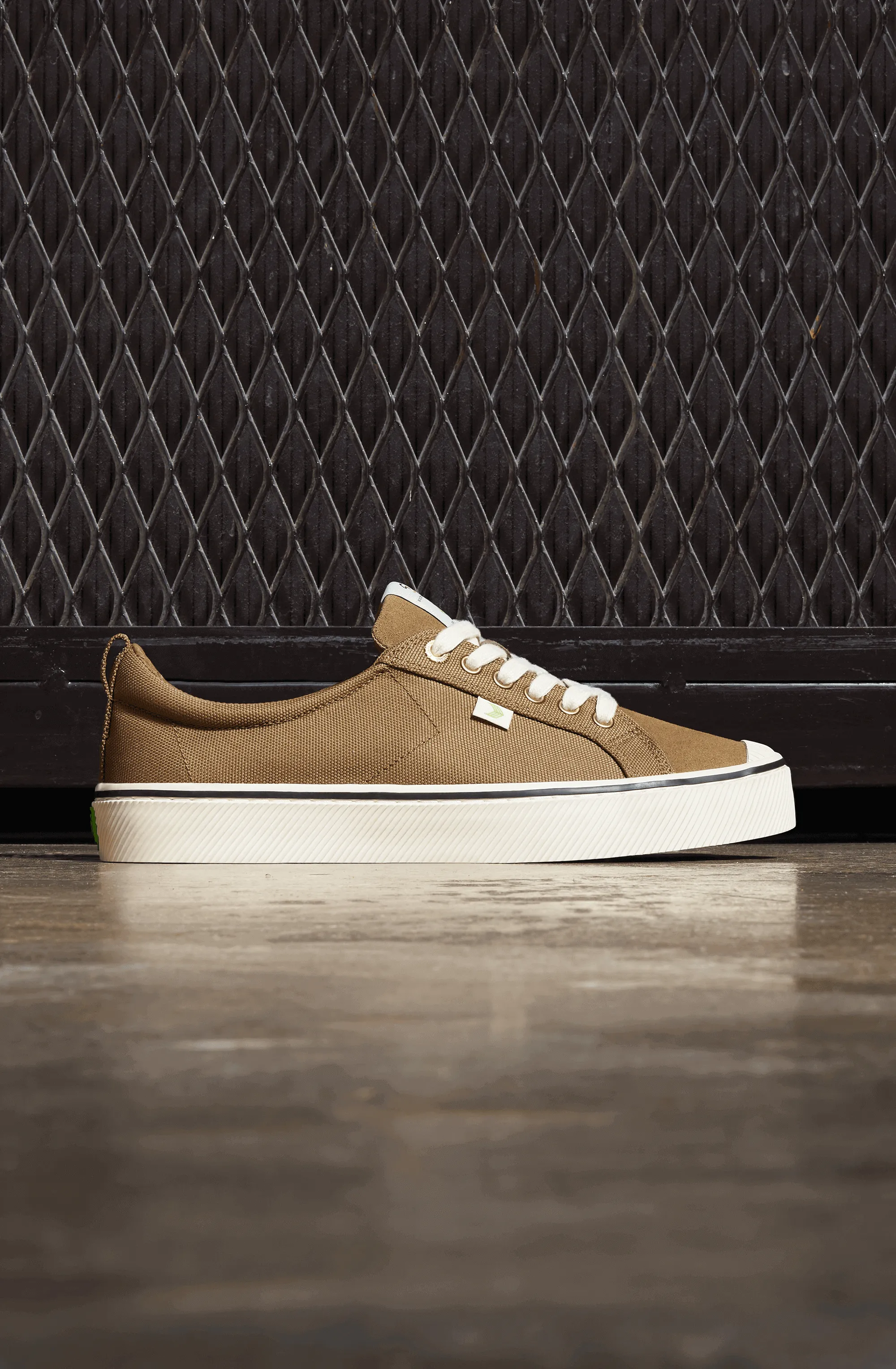OCA Low master-piece Camel Cordura and Suede Sneaker Women