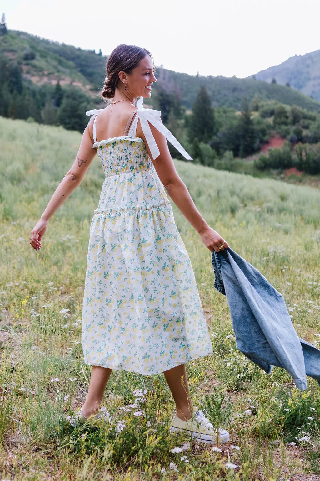 Rosie Ribbon Tie Midi Dress in Floral