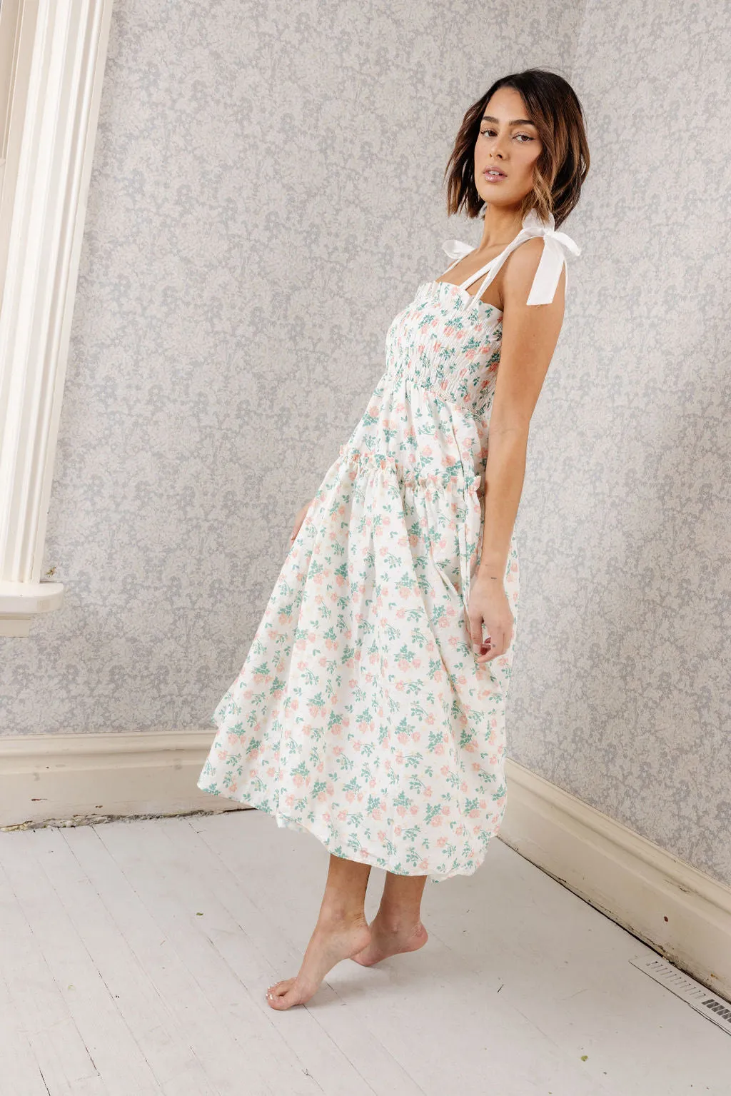 Rosie Ribbon Tie Midi Dress in Floral
