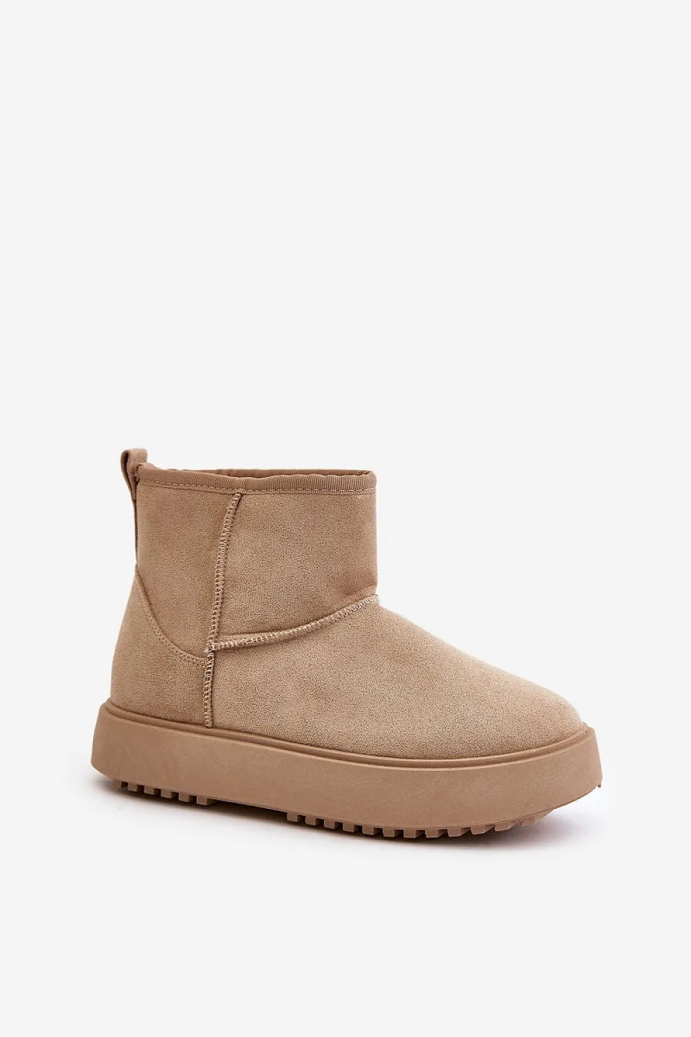 Snow boots