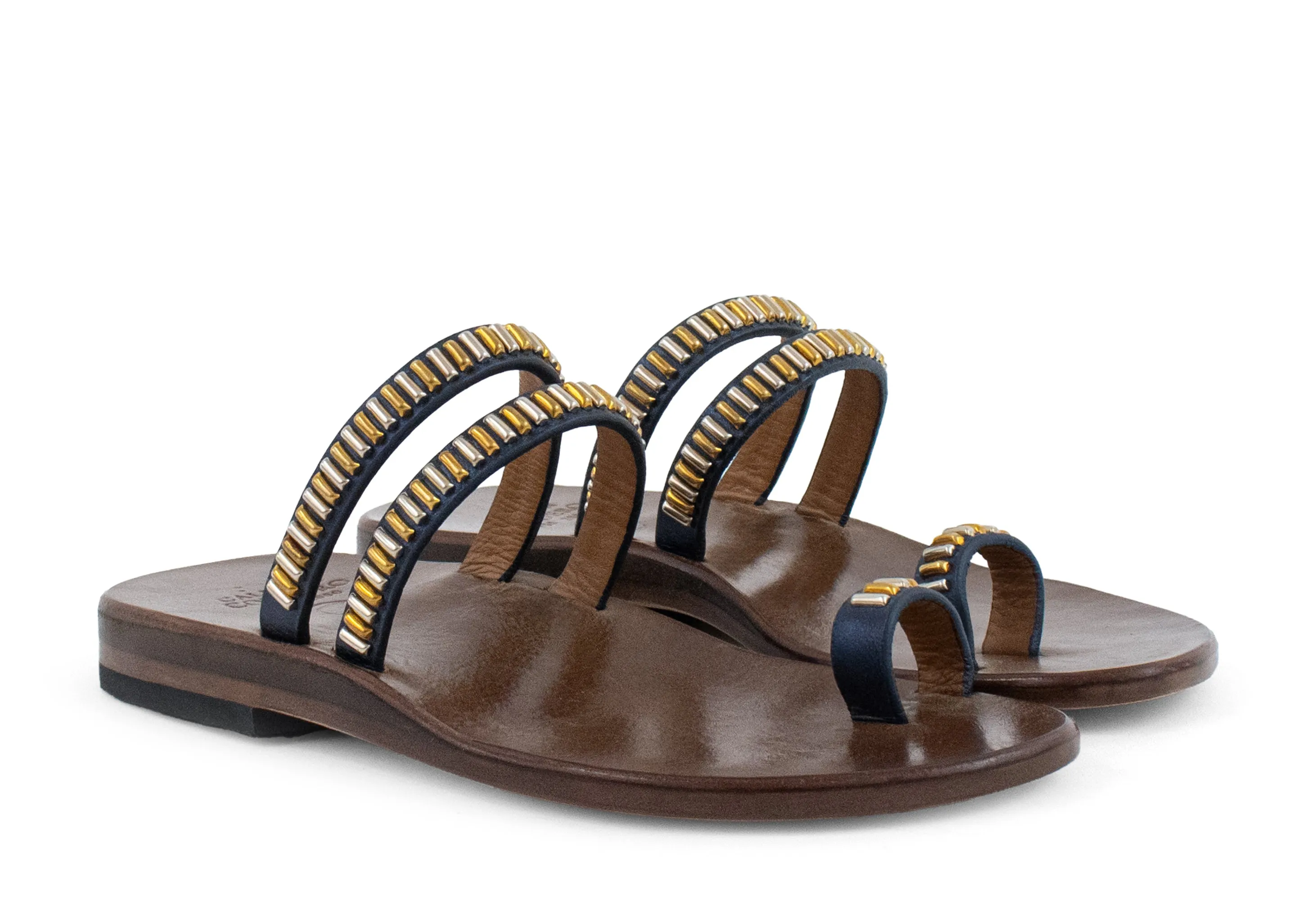 Sumi Sandal
