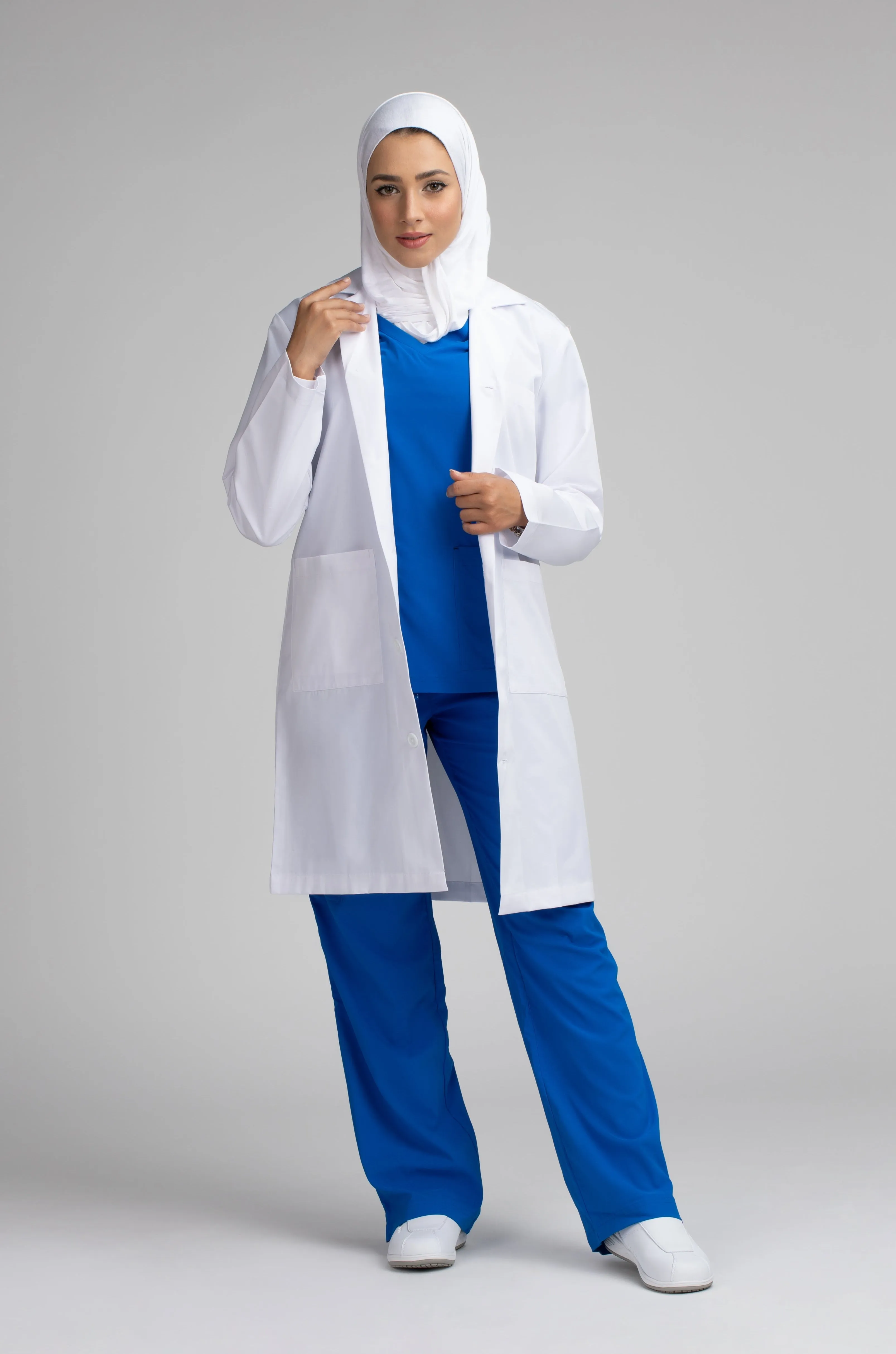 Unisex Long Jacket / Labcoat - SC 101C White