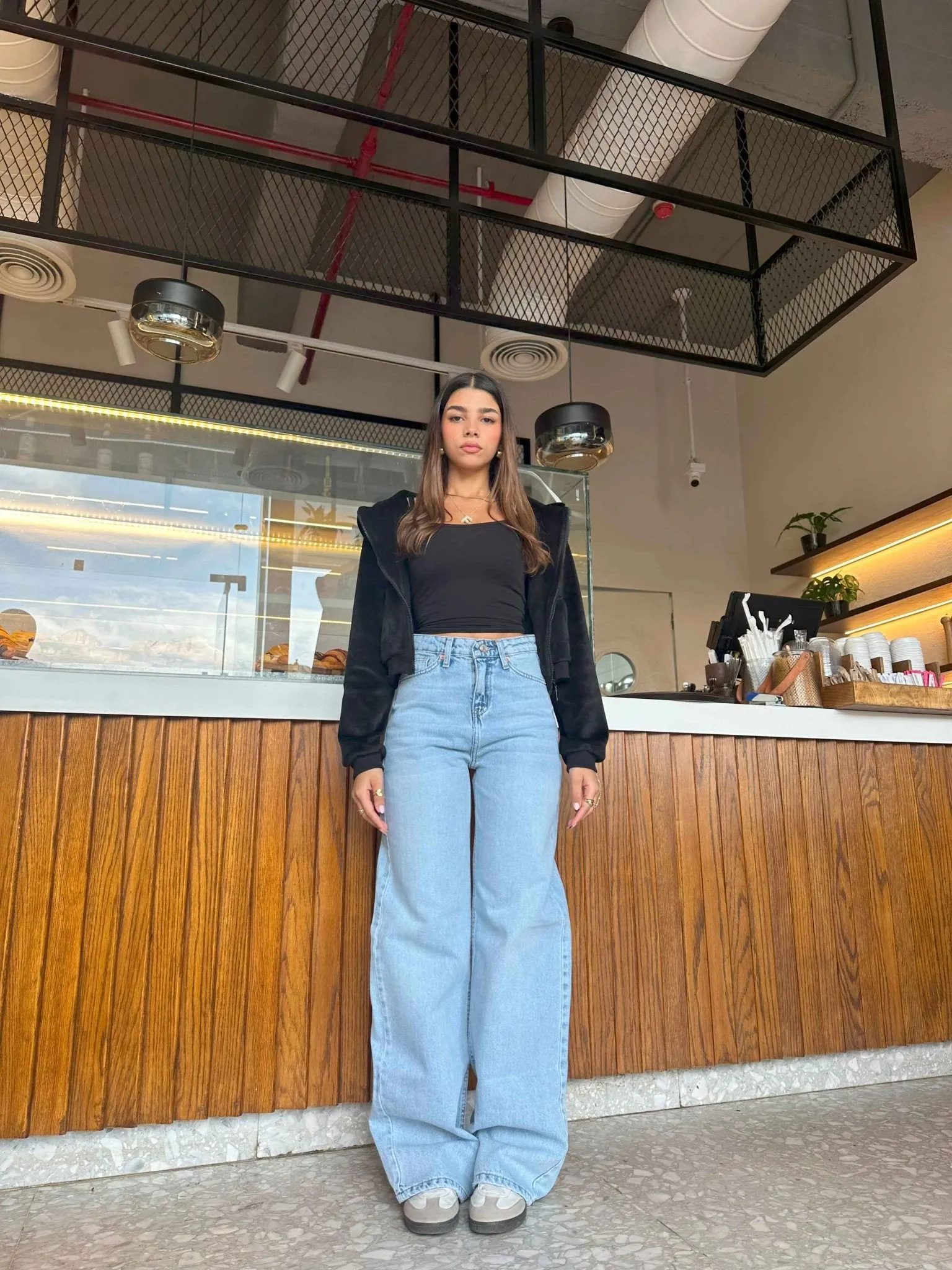 Wide Leg - Light Acid Blue Wash Jeans.
